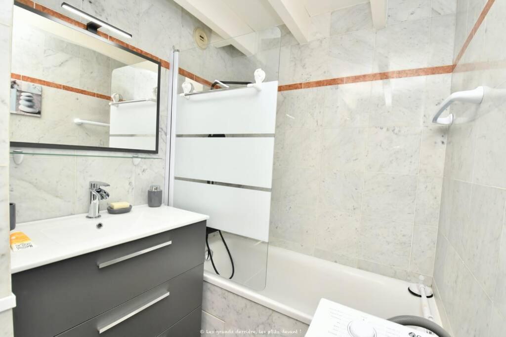La Mezzanine Apt 5 Pers Classe 3 Etoiles, Royan- Centre 300 M Plage Foncillon エクステリア 写真